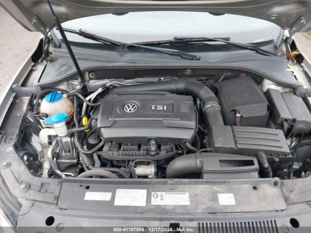 1VWAT7A3XEC020997 Volkswagen Passat 1.8t Wolfsburg Edition