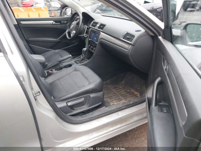 1VWAT7A3XEC020997 Volkswagen Passat 1.8t Wolfsburg Edition