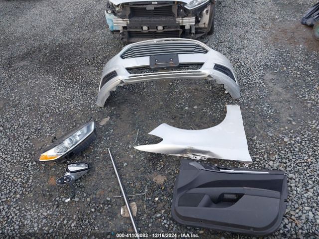 3FA6P0H7XER129996 Ford FUSION SE