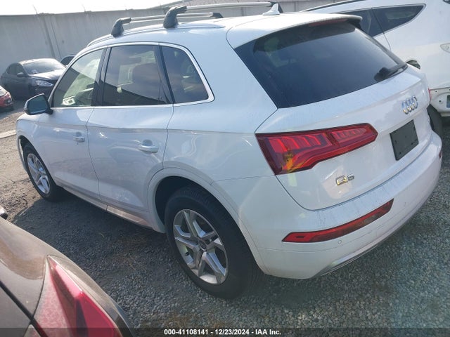 WA1BNAFY8J2180681 Audi Q5 2.0t Premium/2.0t Tech Premium