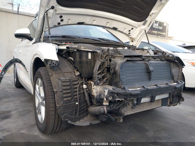 WA1BNAFY8J2180681 Audi Q5 2.0t Premium/2.0t Tech Premium