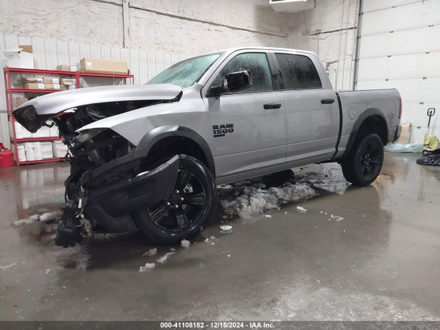 1C6RR7LG9RS149109 RAM 1500 Classic Warlock  4x4 5'7 Box