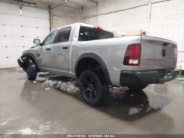 1C6RR7LG9RS149109 RAM 1500 Classic Warlock  4x4 5'7 Box