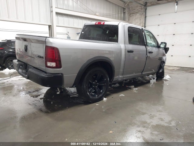 1C6RR7LG9RS149109 RAM 1500 Classic Warlock  4x4 5'7 Box