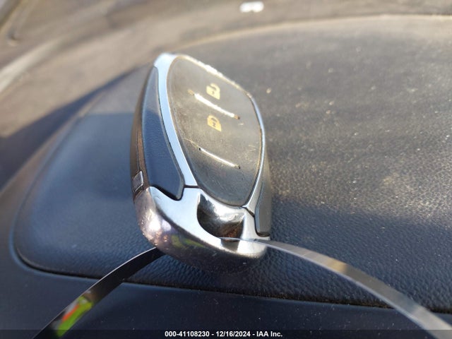 Chevrolet EQUINOX LT 2019 2GNAXKEV2K6119458 Image 11