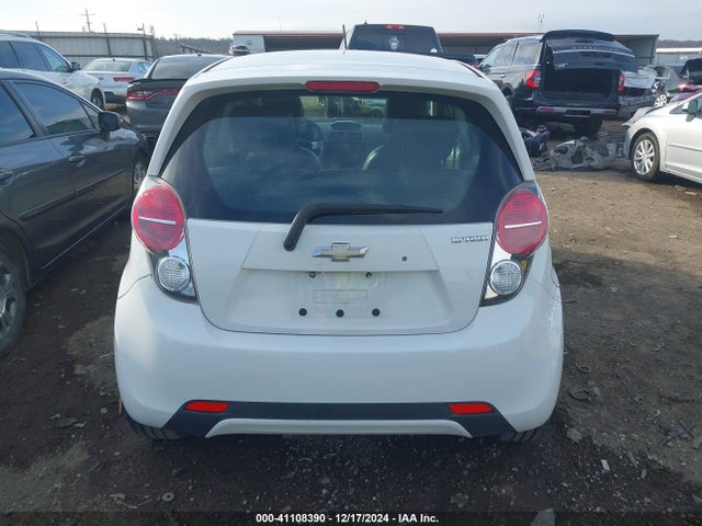 Chevrolet Spark 1lt Cvt 2015 KL8CD6S91FC718768 Image 16