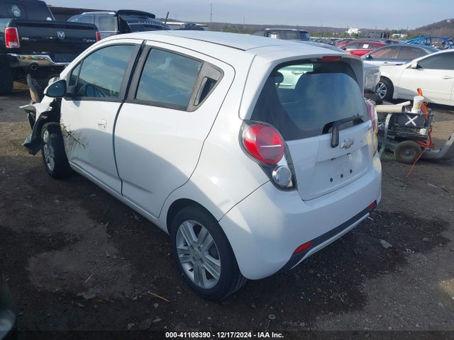 Chevrolet Spark 1lt Cvt 2015 KL8CD6S91FC718768 Image 3