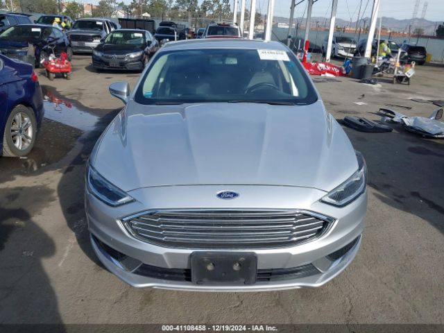 3FA6P0PU1JR281215 Ford Fusion Energi Se Luxury