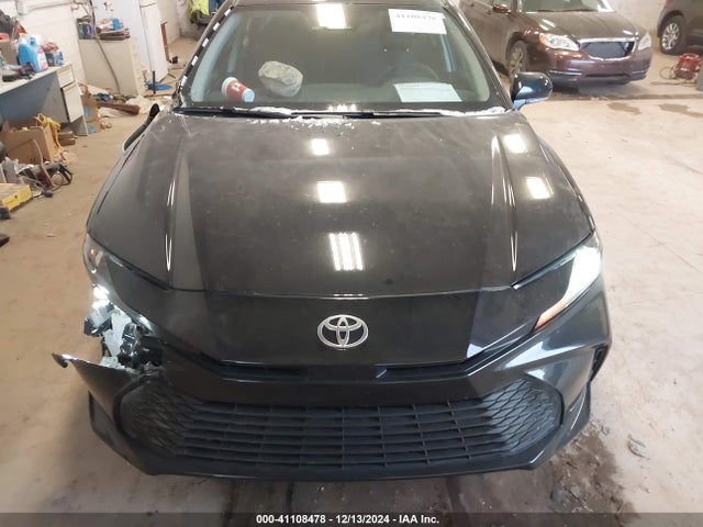 Toyota CAMRY LE 2025 4T1DBADK1SU515044 Image 12