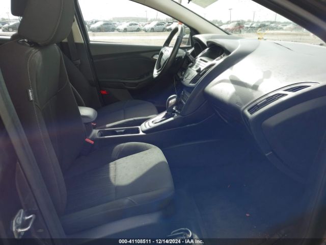 1FADP3F26FL247186 Ford FOCUS SE