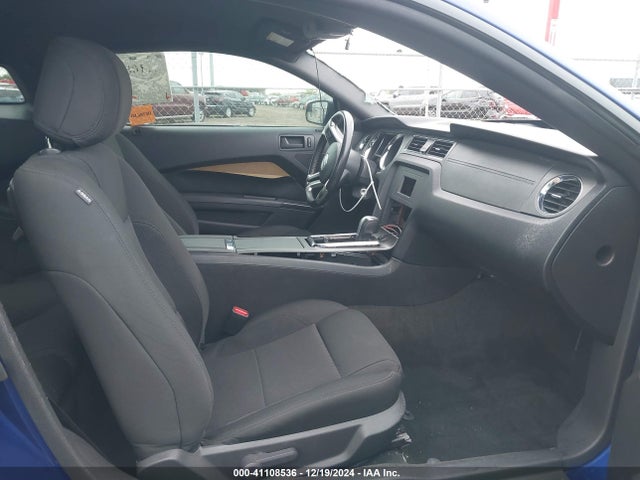 Ford Mustang V6 2014 1ZVBP8AM0E5271488 Image 5