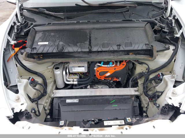 2023 TESLA MODEL Y 7SAYGDEE6PA095394 Photo 9