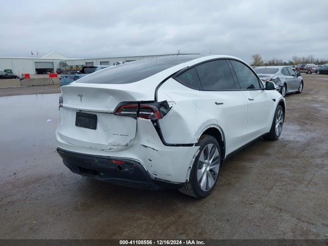 2023 TESLA MODEL Y 7SAYGDEE6PA095394 Photo 3