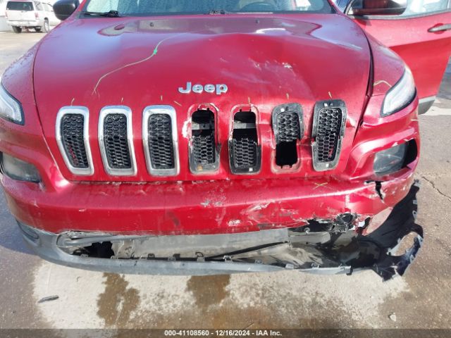 1C4PJLAB6GW136136 Jeep Cherokee Sport