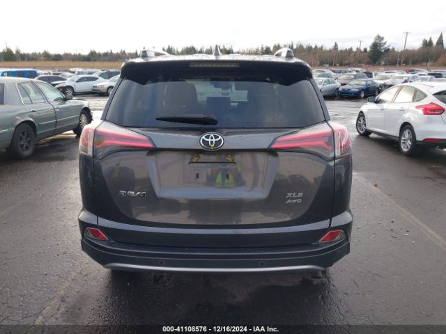 JTMRFREV0JJ198704 Toyota Rav4 Adventure/xle