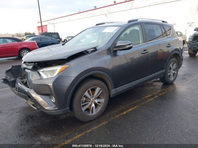 JTMRFREV0JJ198704 Toyota Rav4 Adventure/xle