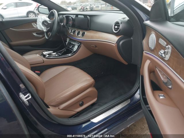 WDDZF4JB9HA234615 Mercedes-Benz E 300