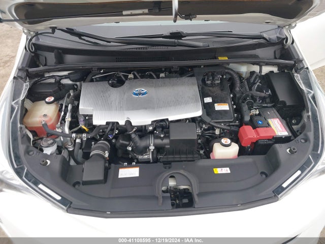 JTDKBRFU6J3065985 Toyota Prius Two