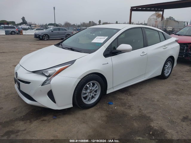 JTDKBRFU6J3065985 Toyota Prius Two