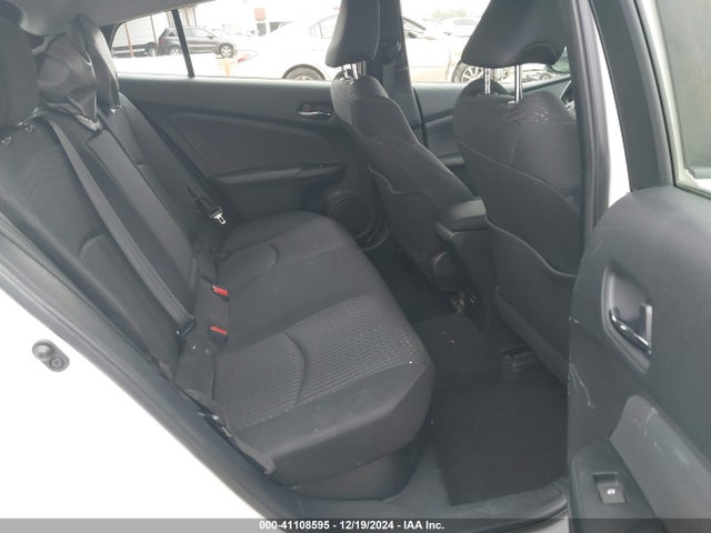 JTDKBRFU6J3065985 Toyota Prius Two