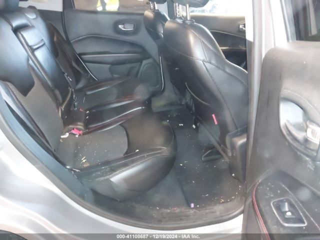 3C4NJDDB9KT795982 Jeep Compass Trailhawk 4x4