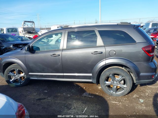 3C4PDDGGXHT539799 Dodge Journey Crossroad Plus Awd