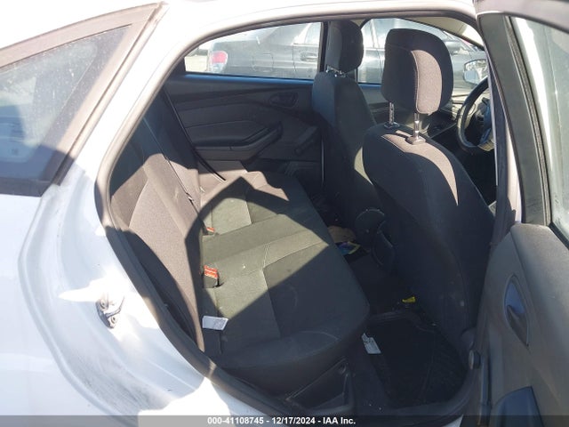 Ford FOCUS S 2018 1FADP3E28JL260595 Image 8