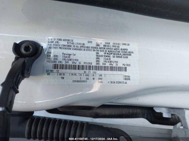 1FADP3E28JL260595 Ford FOCUS S