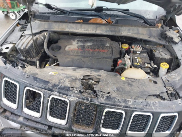 Jeep Compass Latitude 4x4 2018 3C4NJDBBXJT485065 Image 10