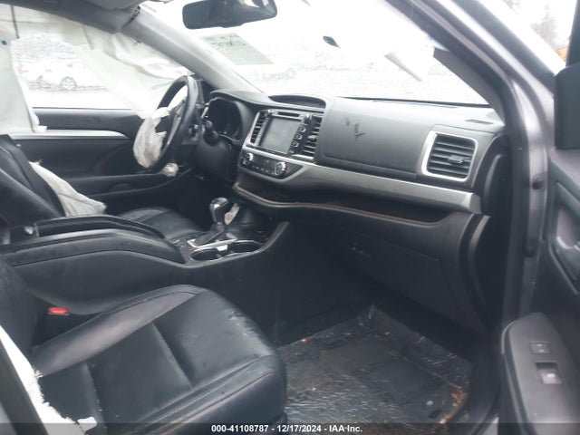 5TDJKRFH5GS356421 Toyota Highlander Xle V6