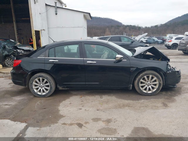 Chrysler 200 Limited 2014 1C3CCBCG9EN186760 Image 14