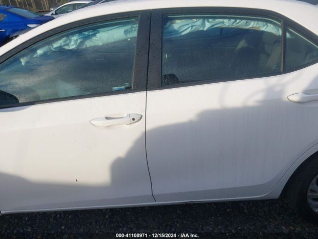 2T1BURHE7JC965950 Toyota COROLLA LE