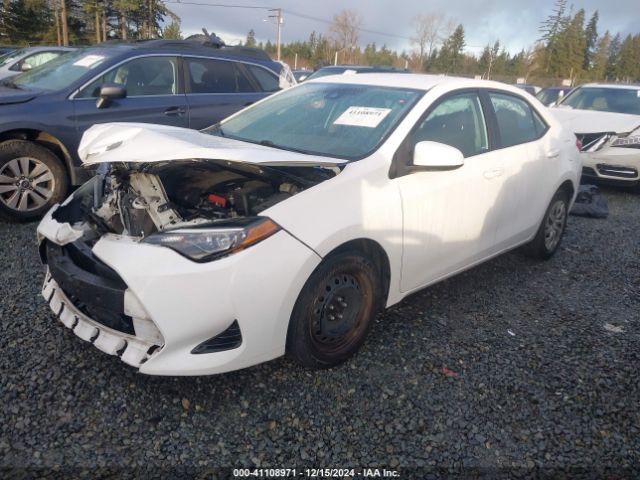 2T1BURHE7JC965950 Toyota COROLLA LE