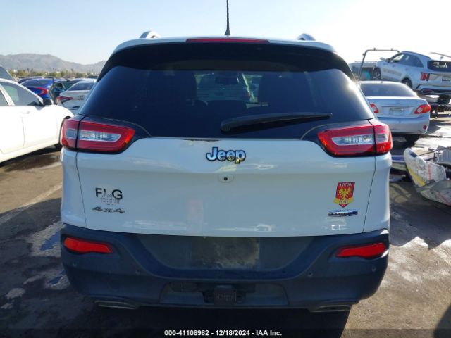 1C4PJMCS9GW155251 Jeep Cherokee Latitude