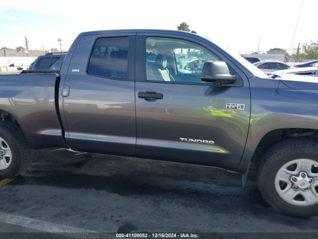 5TFRY5F1XGX210877 Toyota Tundra Sr5 5.7l V8