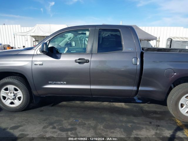 5TFRY5F1XGX210877 Toyota Tundra Sr5 5.7l V8