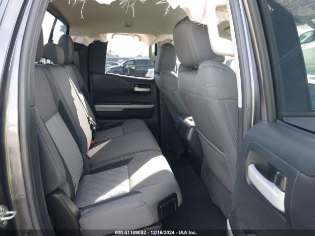 5TFRY5F1XGX210877 Toyota Tundra Sr5 5.7l V8