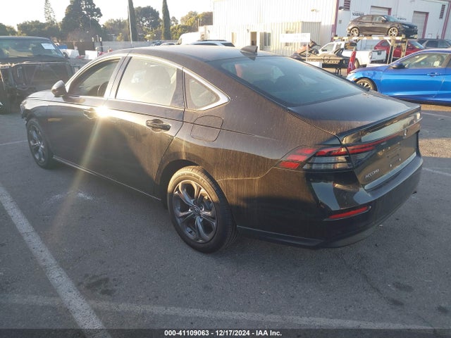 Honda ACCORD EX 2024 1HGCY1F37RA031686 Image 3