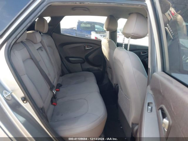 KM8JT3AF7FU022848 Hyundai TUCSON GLS