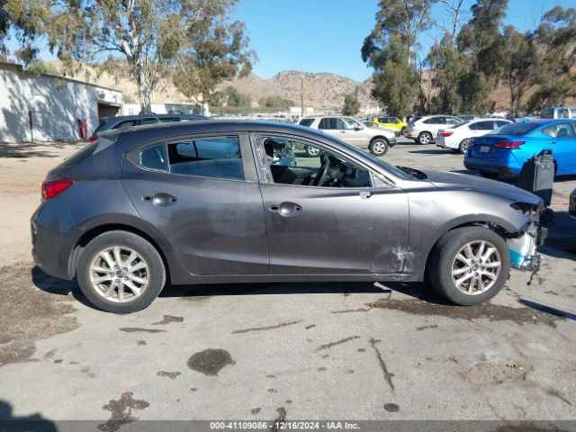 3MZBN1K78HM119396 Mazda Mazda3 Sport
