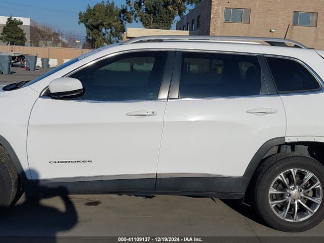 1C4PJLLB4KD240528 Jeep Cherokee Latitude Plus Fwd