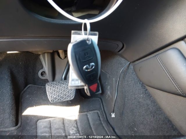 2017 INFINITI QX30 SJKCH5CP0HA018738 Photo 10