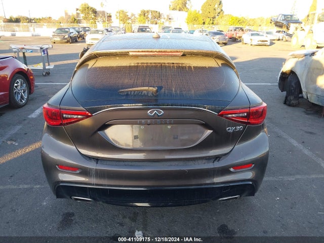 SJKCH5CP0HA018738 Infiniti m27020