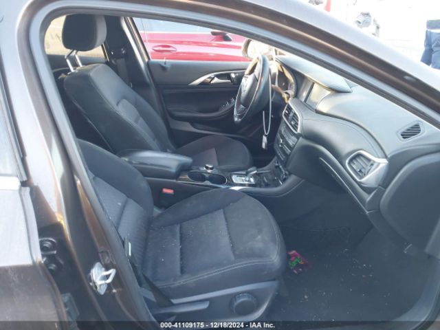2017 INFINITI QX30 SJKCH5CP0HA018738 Photo 4