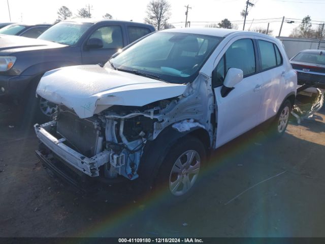 KL7CJKSB1FB225333 Chevrolet Trax 1ls