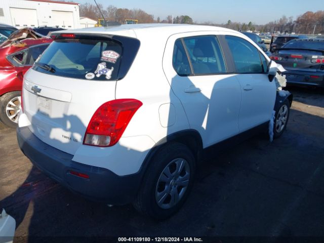 KL7CJKSB1FB225333 Chevrolet Trax 1ls