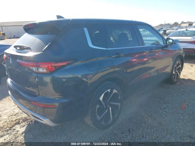 2024 MITSUBISHI OUTLANDER JA4J3VA87RZ077884 Photo 3