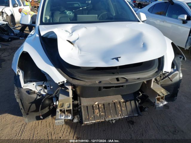 7SAYGDEF1PF838488 Tesla Model Y Performance Dual Motor All-wheel Drive
