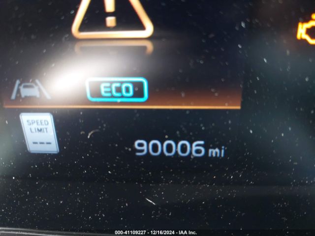 KNDCP3LE1P5087261 KIA NIRO LX