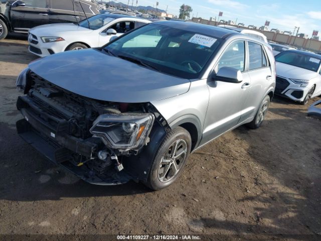 KNDCP3LE1P5087261 KIA NIRO LX